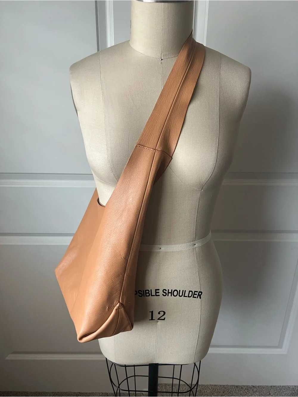 Minimalist Tan Leather Shoulder Boho Bag